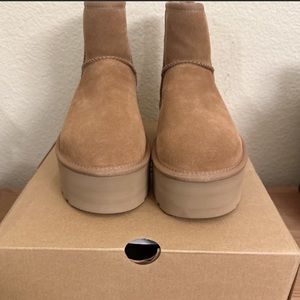 Ugg Classic Mini Platform Boots